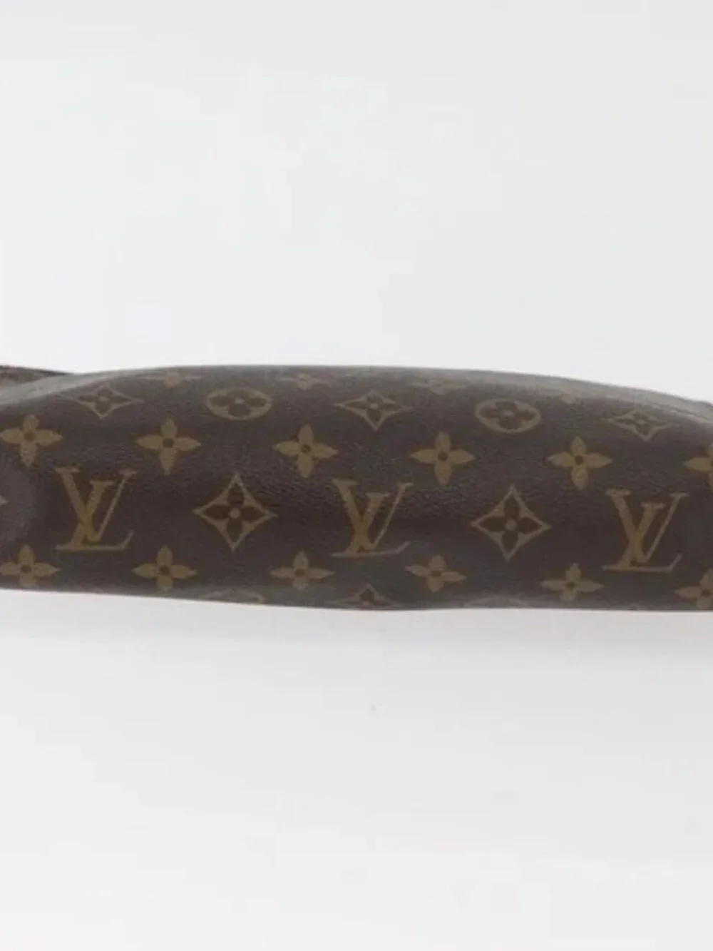 LOUIS VUITTON Monogram Poche Toilette 26 Pouch